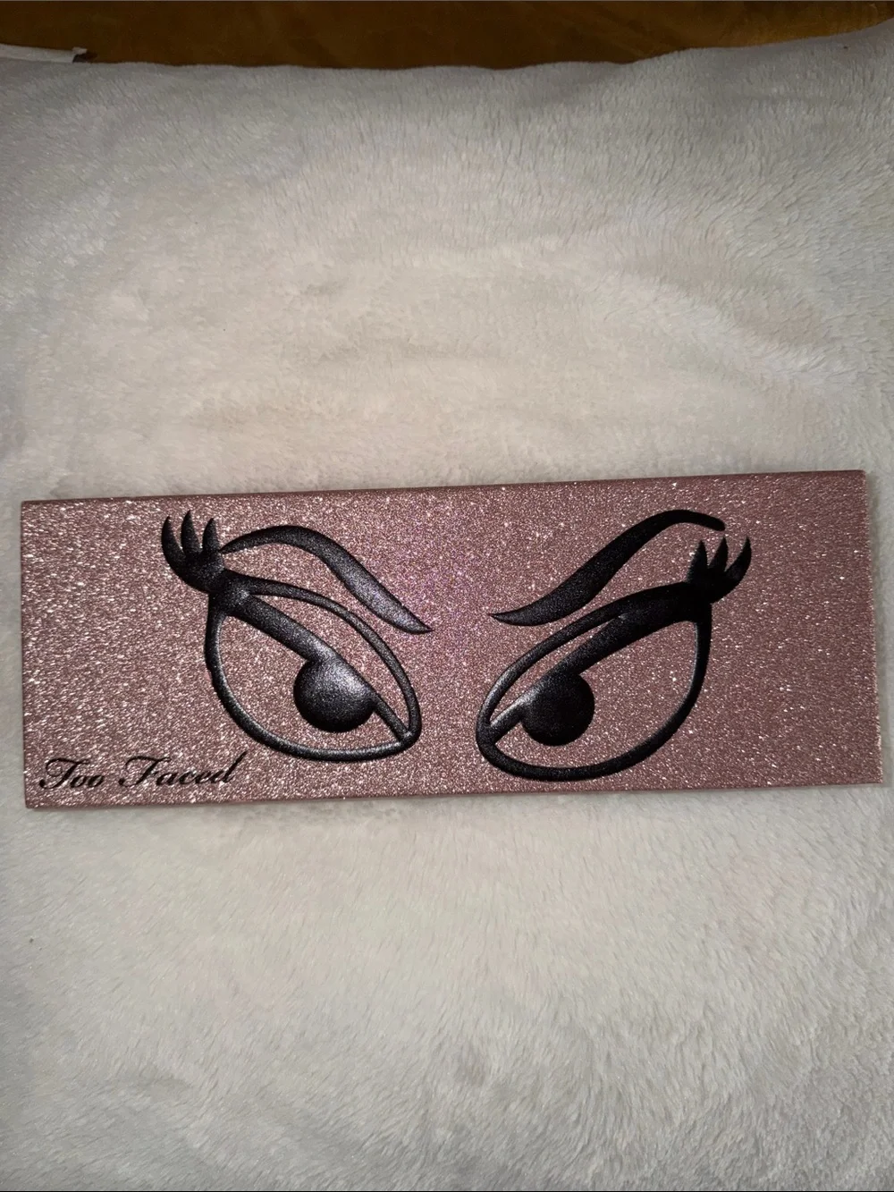 Never Used Too Faced Pink Rose Gold Glitter Eye Wall Art Celebrating 20 years !!